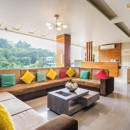 Five Elements Hotel Визакхапатнам Екстериор снимка